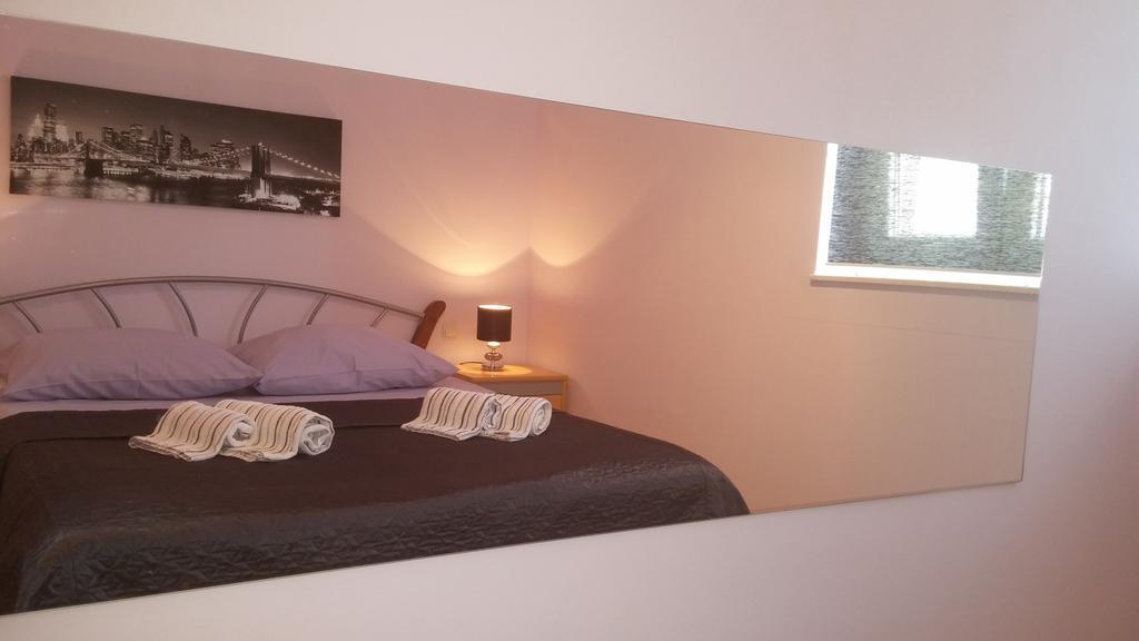 Apartments Roncevic زادار المظهر الخارجي الصورة