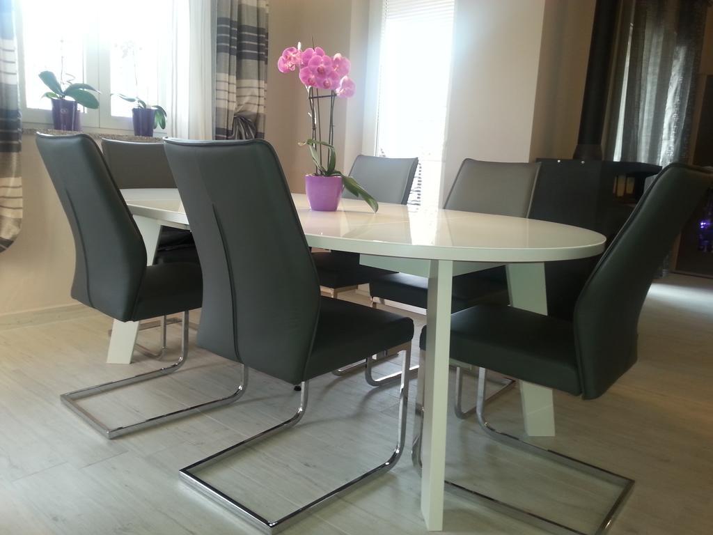 Apartments Roncevic زادار الغرفة الصورة