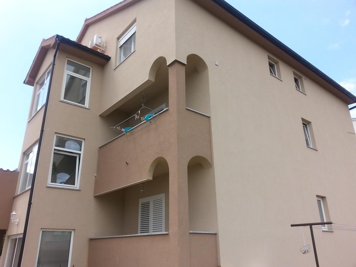 Apartments Roncevic زادار المظهر الخارجي الصورة